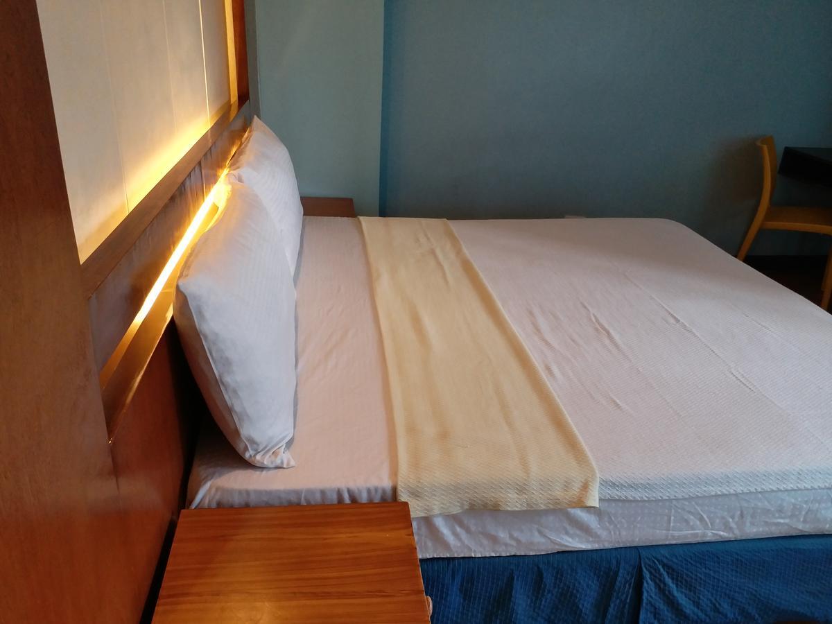레슨스 레지던스 마닐라 외부 사진